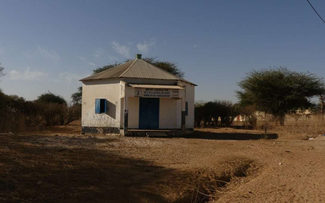 bâtiment ONG à Ndem