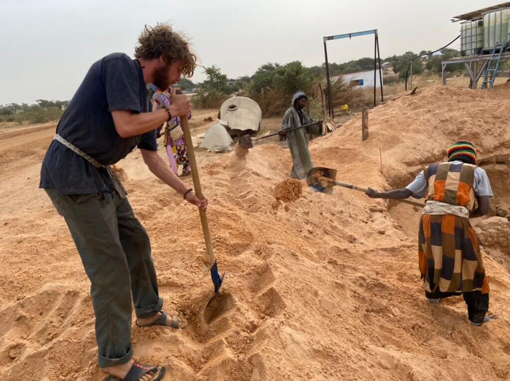 Fondation Château d'eau Ferme Gouille Mbindi